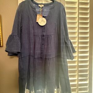 Umgee Navy Textured Blouse